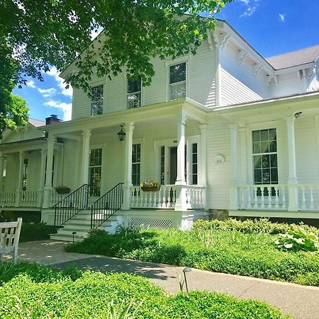 The Old Lyme Inn Exterior foto
